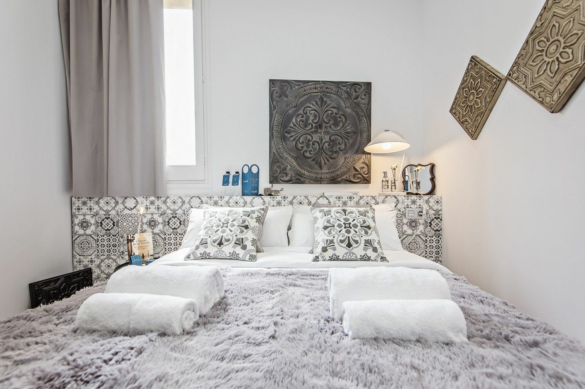 Sweett - Sants Apartment Barcelona Bagian luar foto